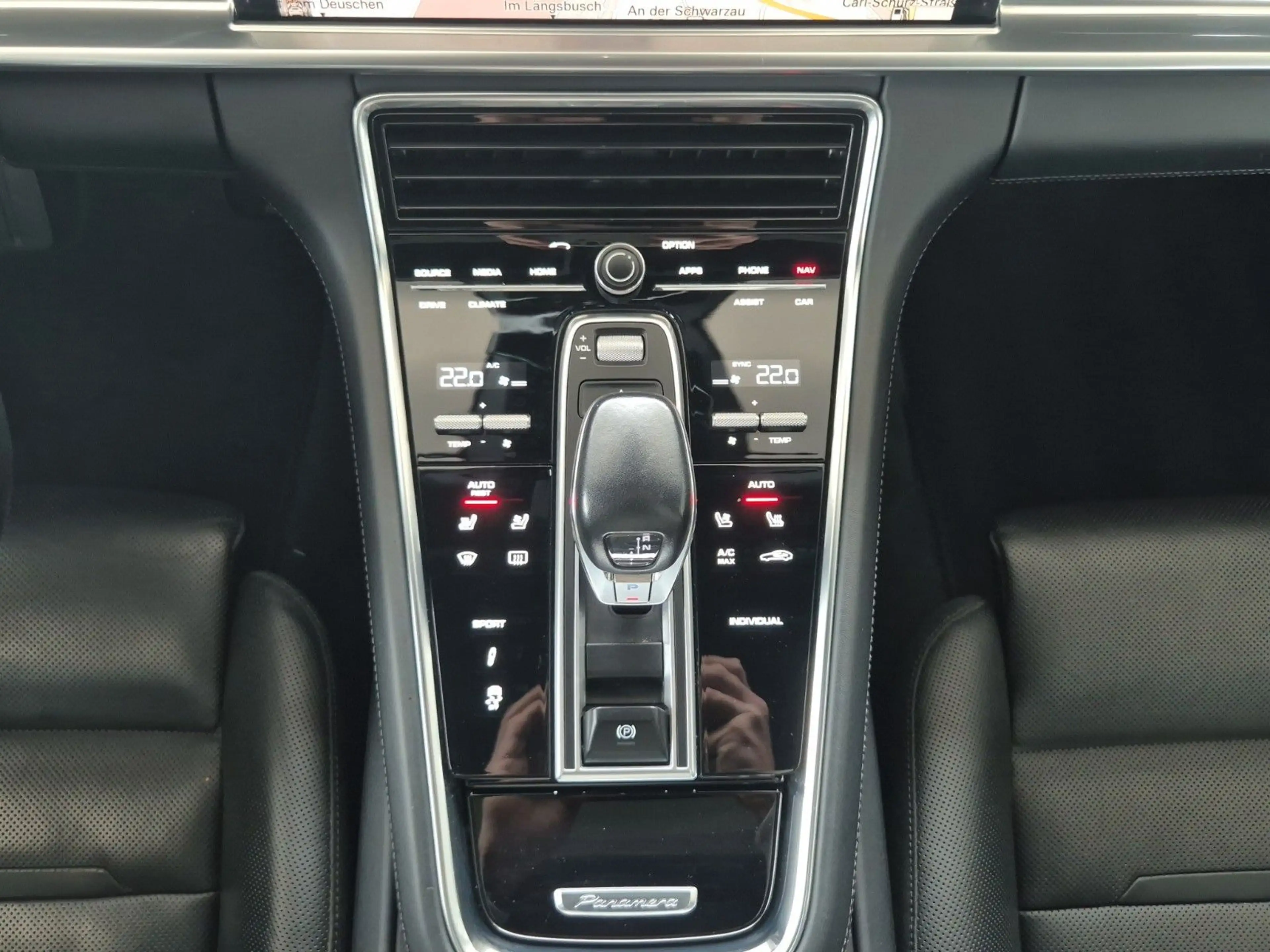 Porsche Panamera 4S Pano Kamera Luft LED SAGA Standhzg. — photo 15