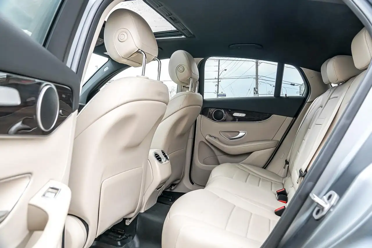 Mercedes-Benz GLC снимка Mercedes-Benz GLC