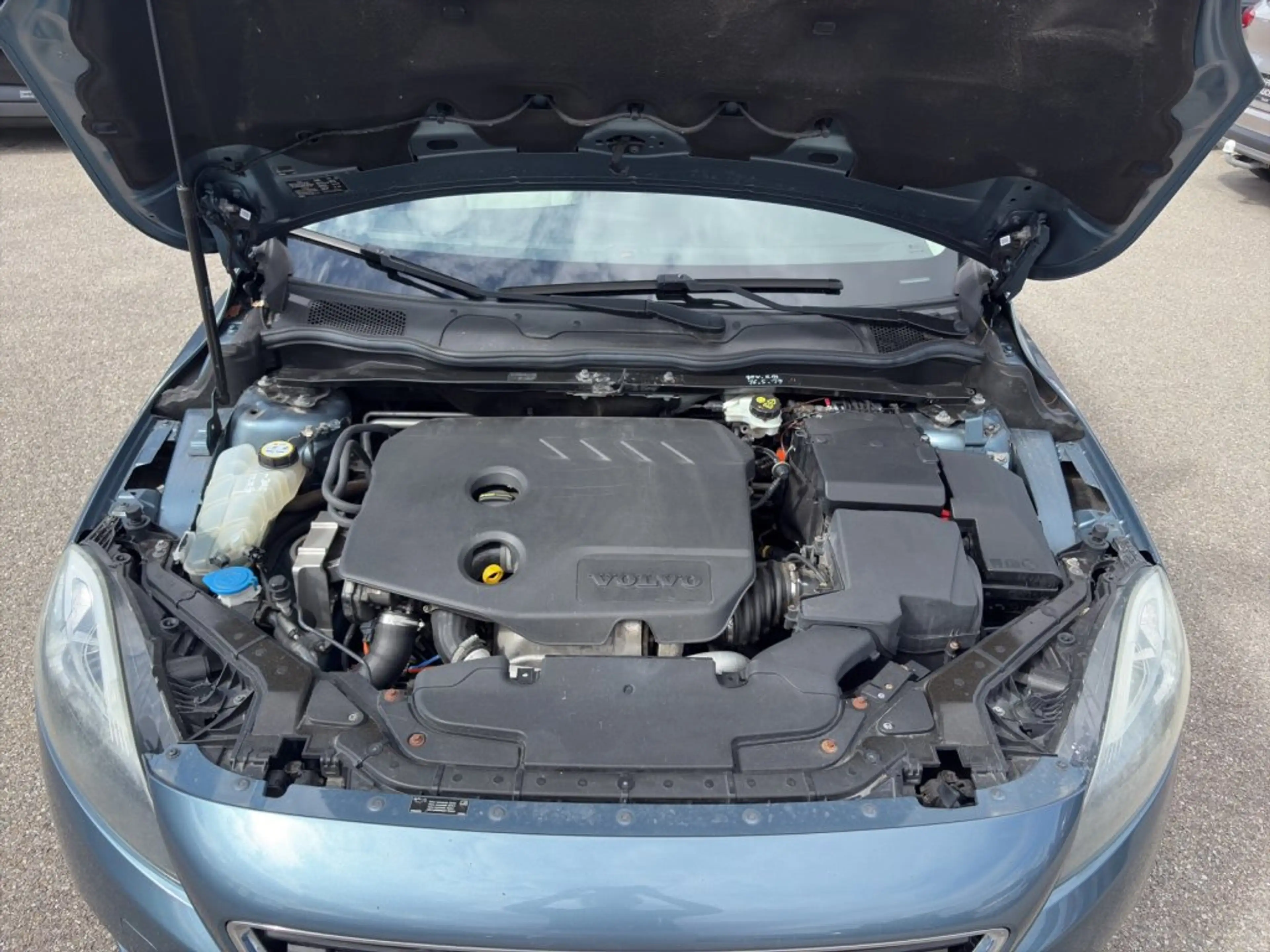 Volvo V40 D2 (94G) MO — photo 12
