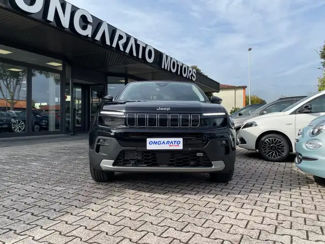 Jeep Avenger view 2