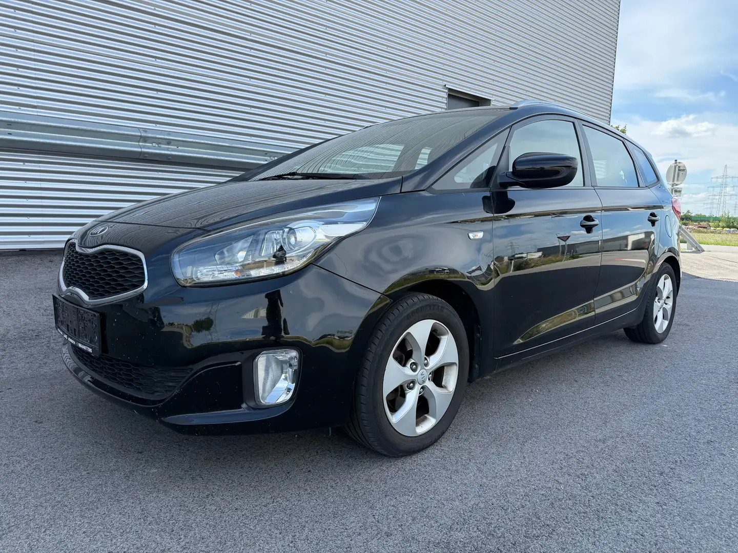 Kia Carens 1,7 CRDi Motion ID:91 Schwarz - 2
