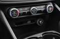 Alfa Romeo Giulia 2.0 T AWD Veloce Q4 280 Pk Panoramadak Grijs - thumbnail 10