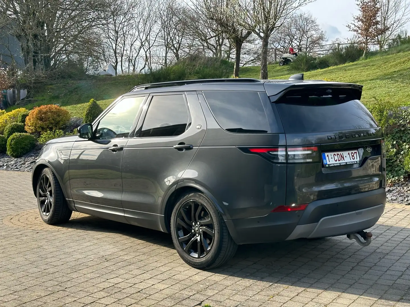 Land Rover Discovery Black - 2