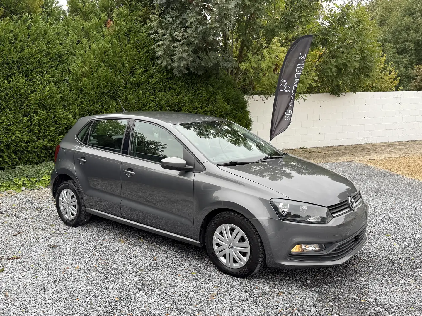 Volkswagen Polo Polo 1.0i , Clim , GARANTIE 12 mois Grijs - 2