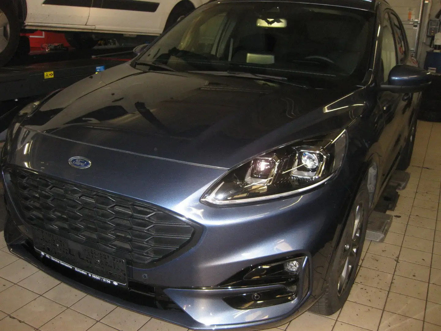 Ford Kuga ST-Line 2,0 Ecobl. 4X4 AHK Blau - 1
