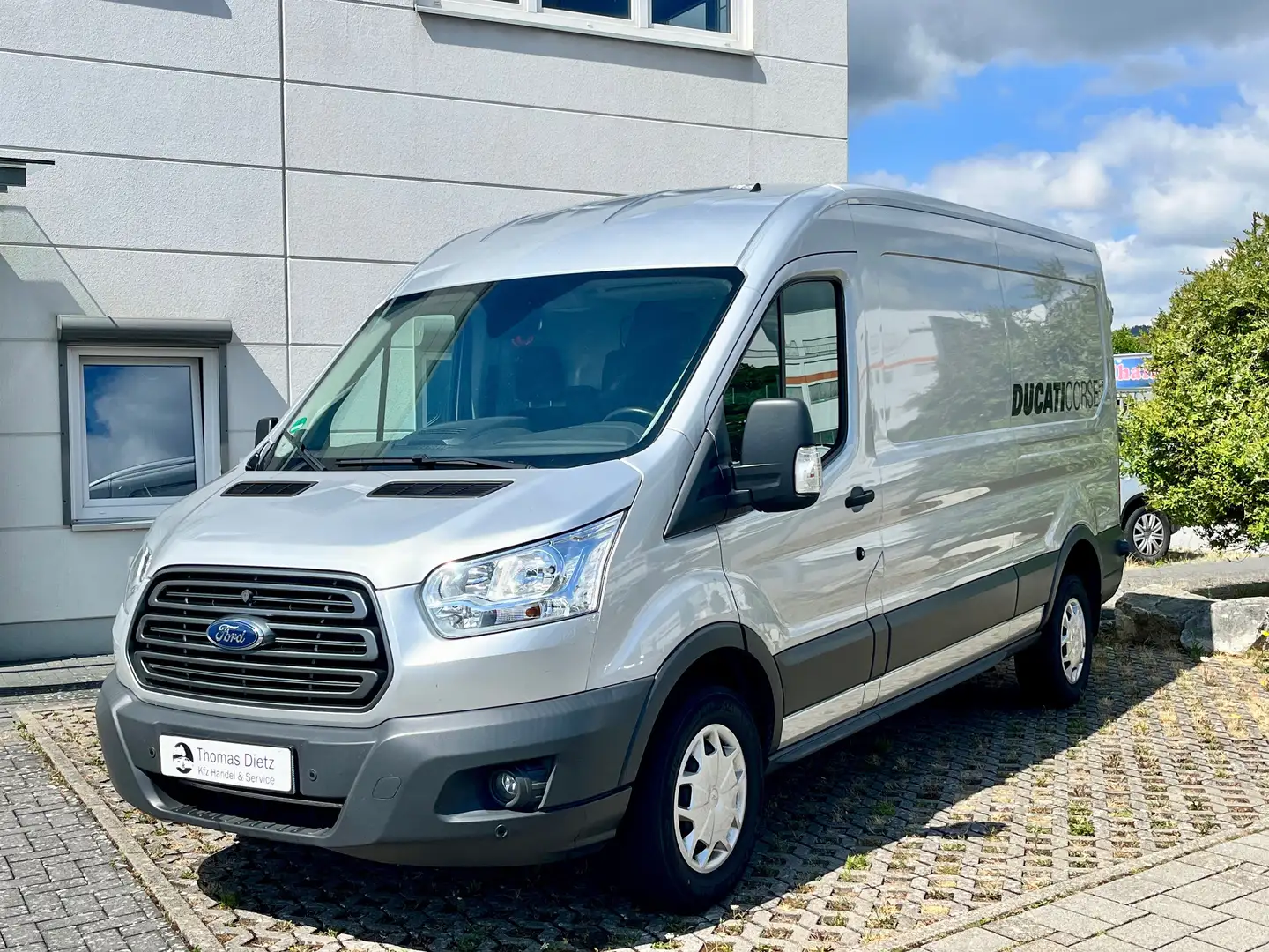 Ford Transit L3 H2 Trendline Kastenwagen Plateado - 1