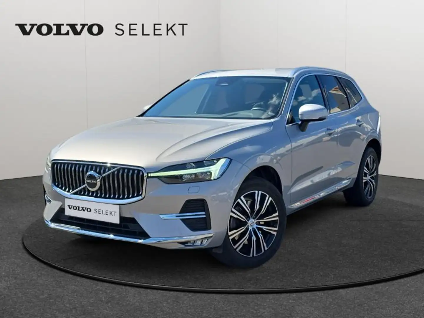 Volvo XC60 B4 Inscription Grijs - 1