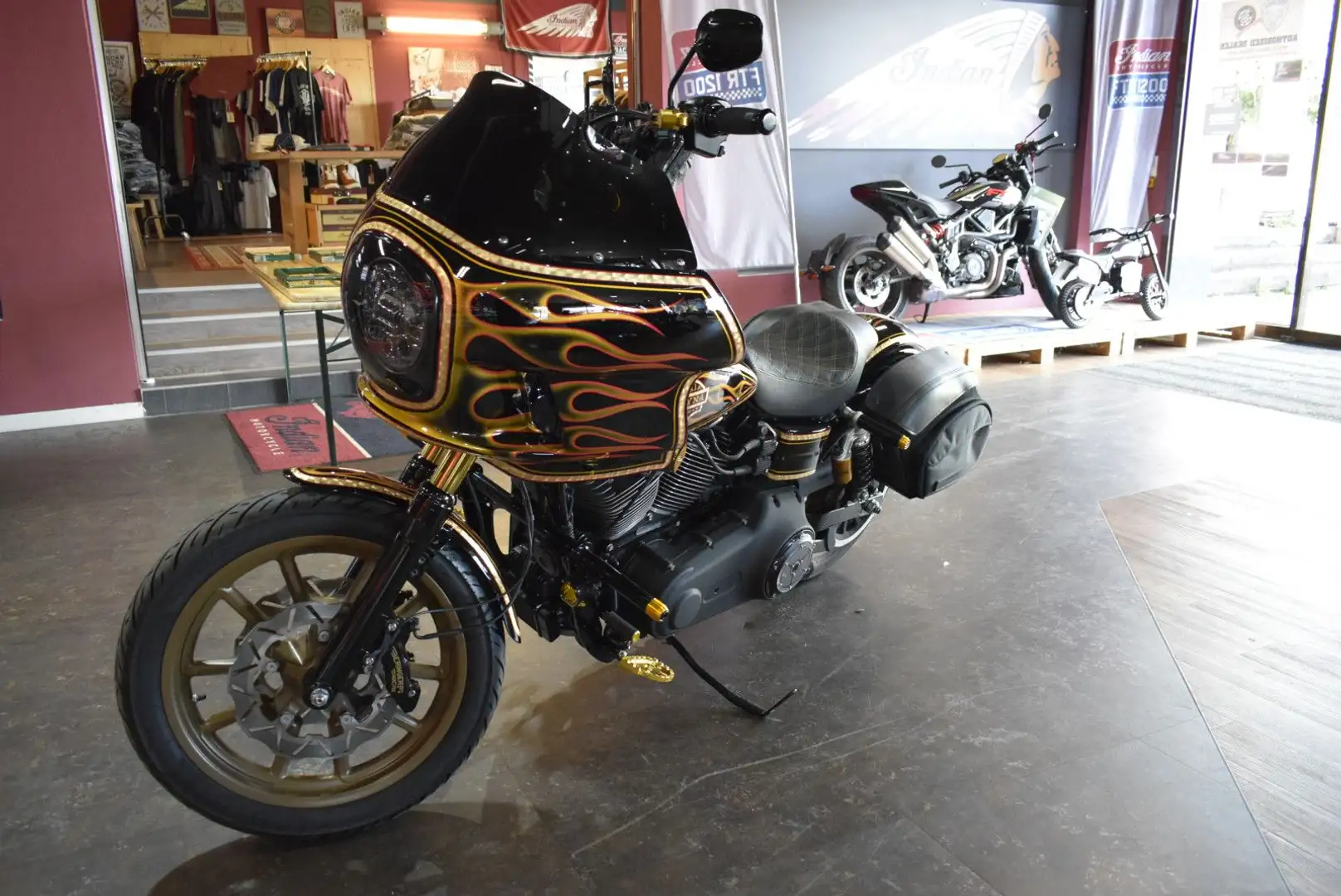 Harley-Davidson Lowrider S Clubstyle 110 CUI Feuling/Fairing/Öh Noir - 1