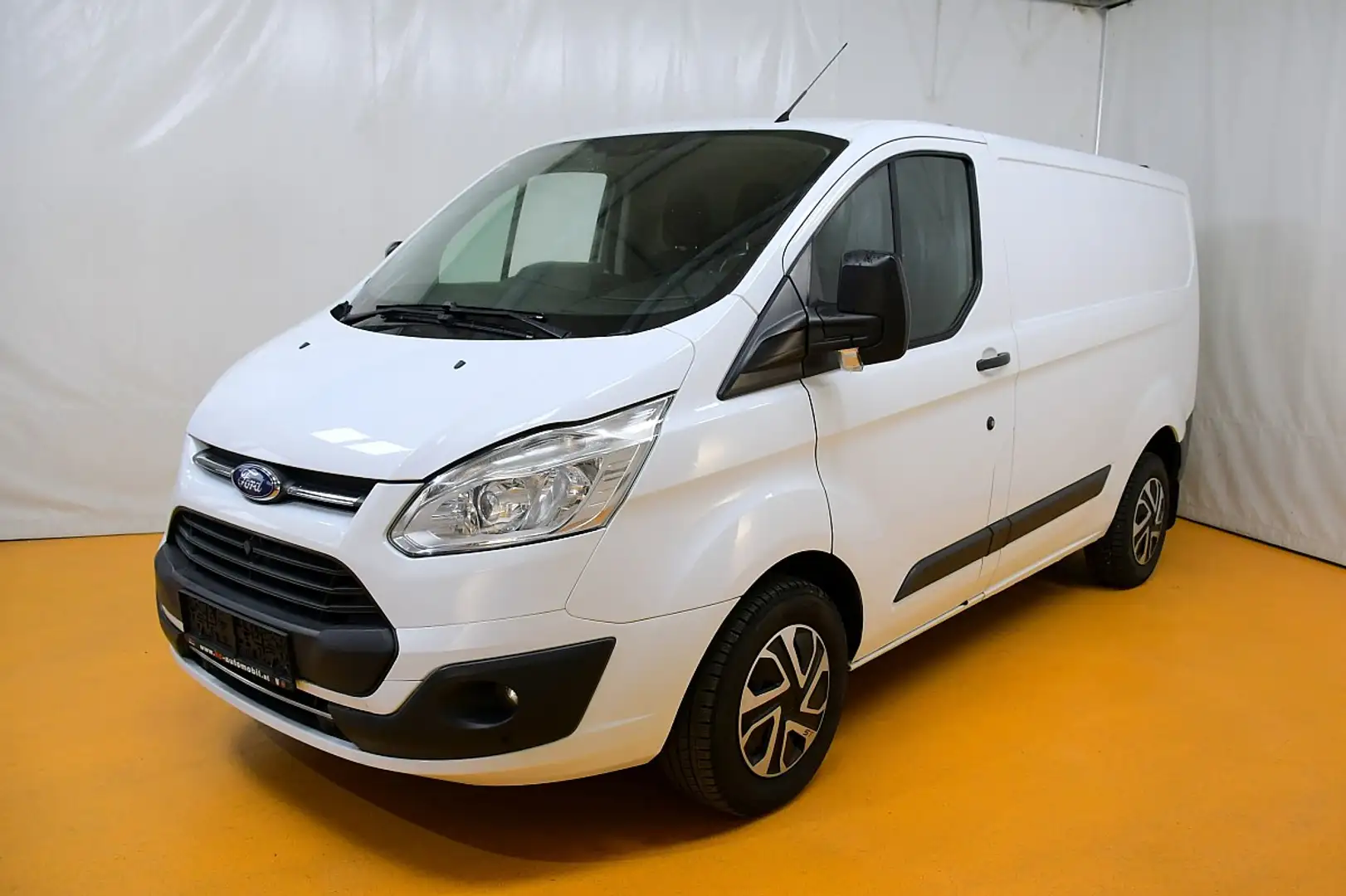 Ford Transit Custom Kasten 2,0 TDCi L1H1 290 Trend Weiß - 1