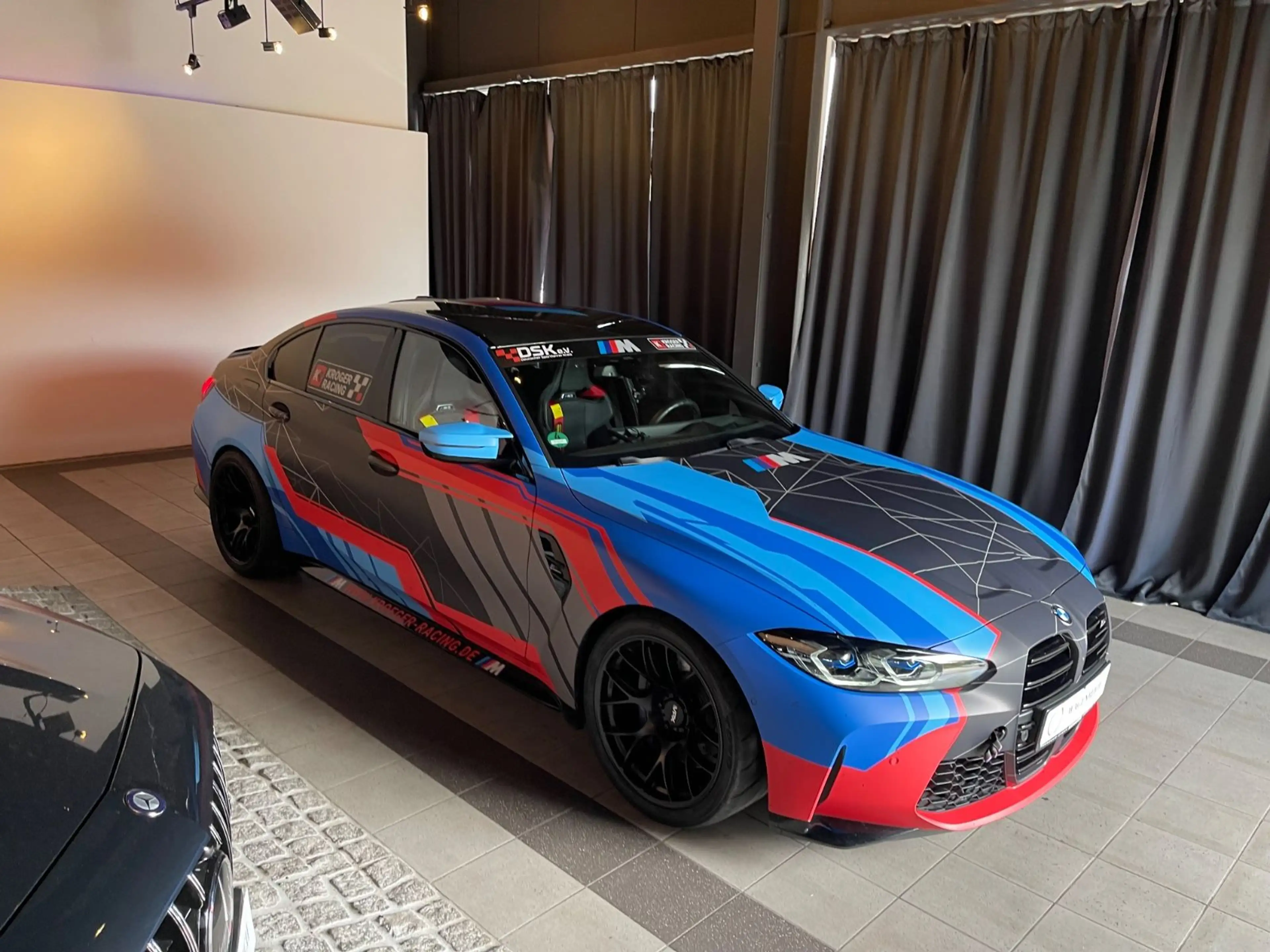 BMW M3 Limousine xDrive Competition — photo 10