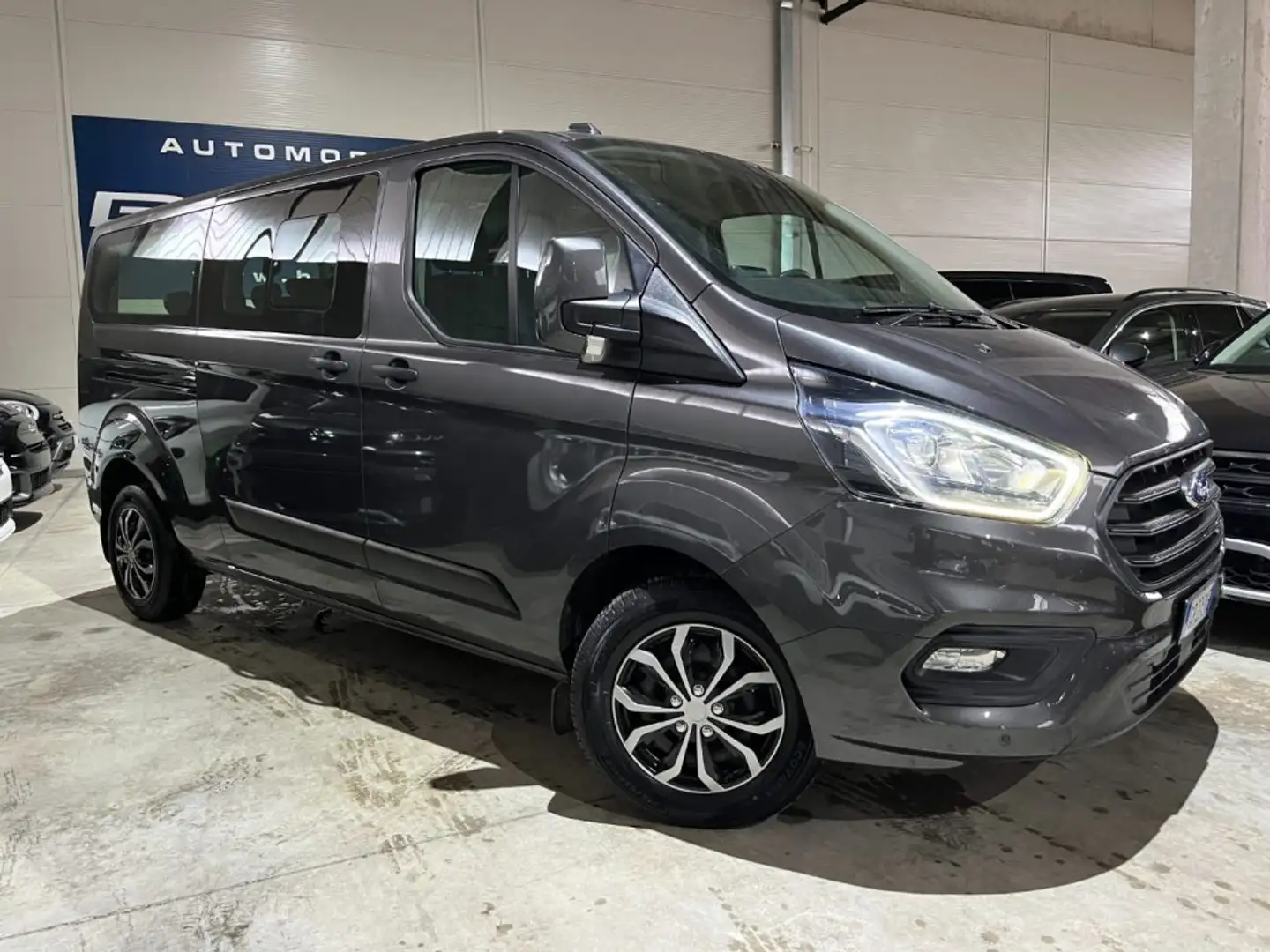 Ford Transit Custom 340 2.0D 130CV PL LUNGO Combi Trend 9 POSTI Grigio - 2
