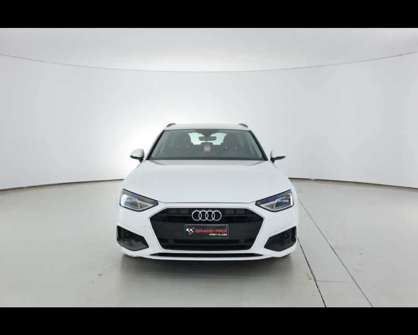 Audi A4 Avant 30 TDI/136 CV S tronic Business Blanc - 1