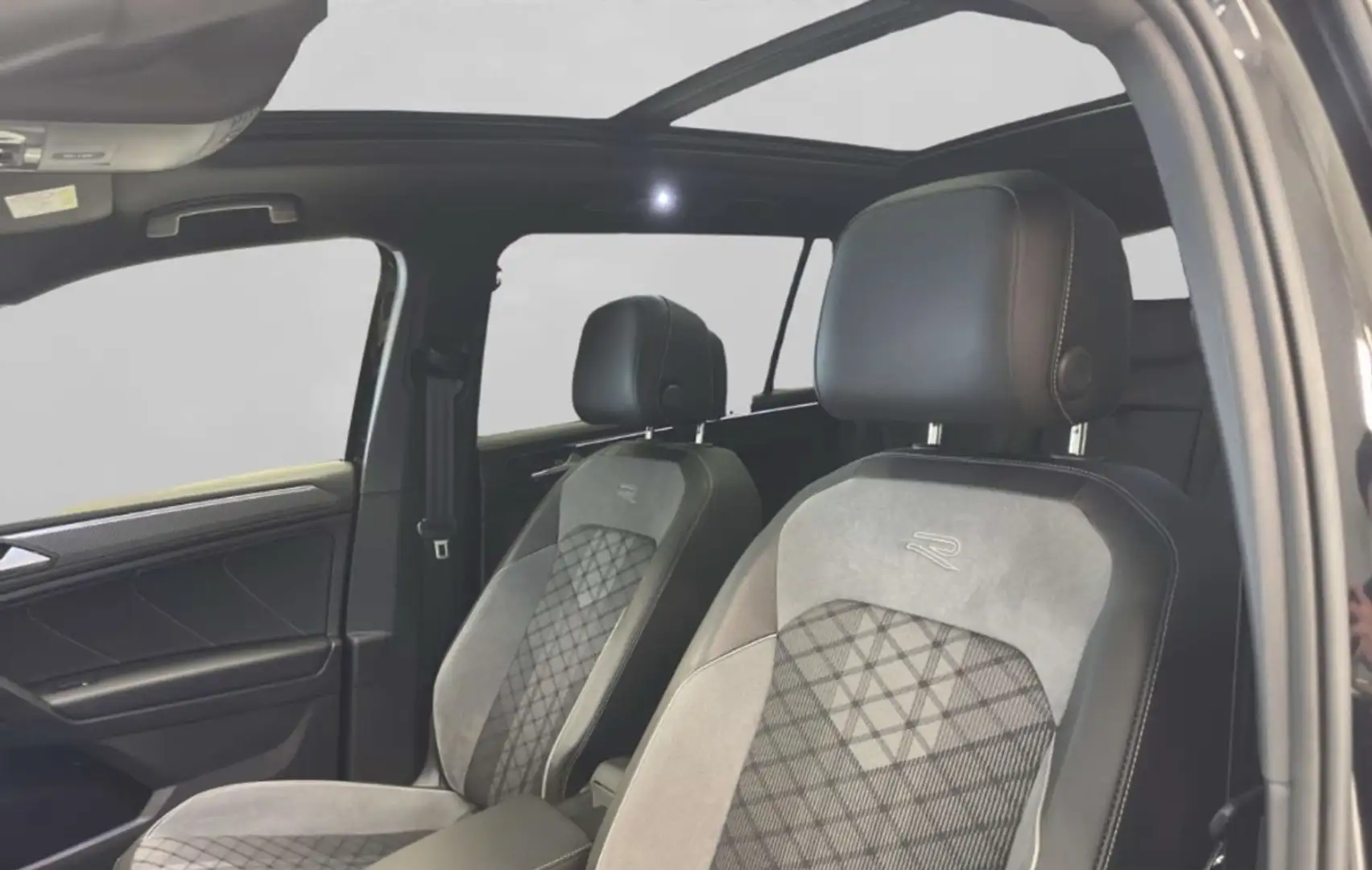 Volkswagen Tiguan Allspace 2.0 TDI SCR 4Motion DSG R-Line Blackstyle, 200pk - 1