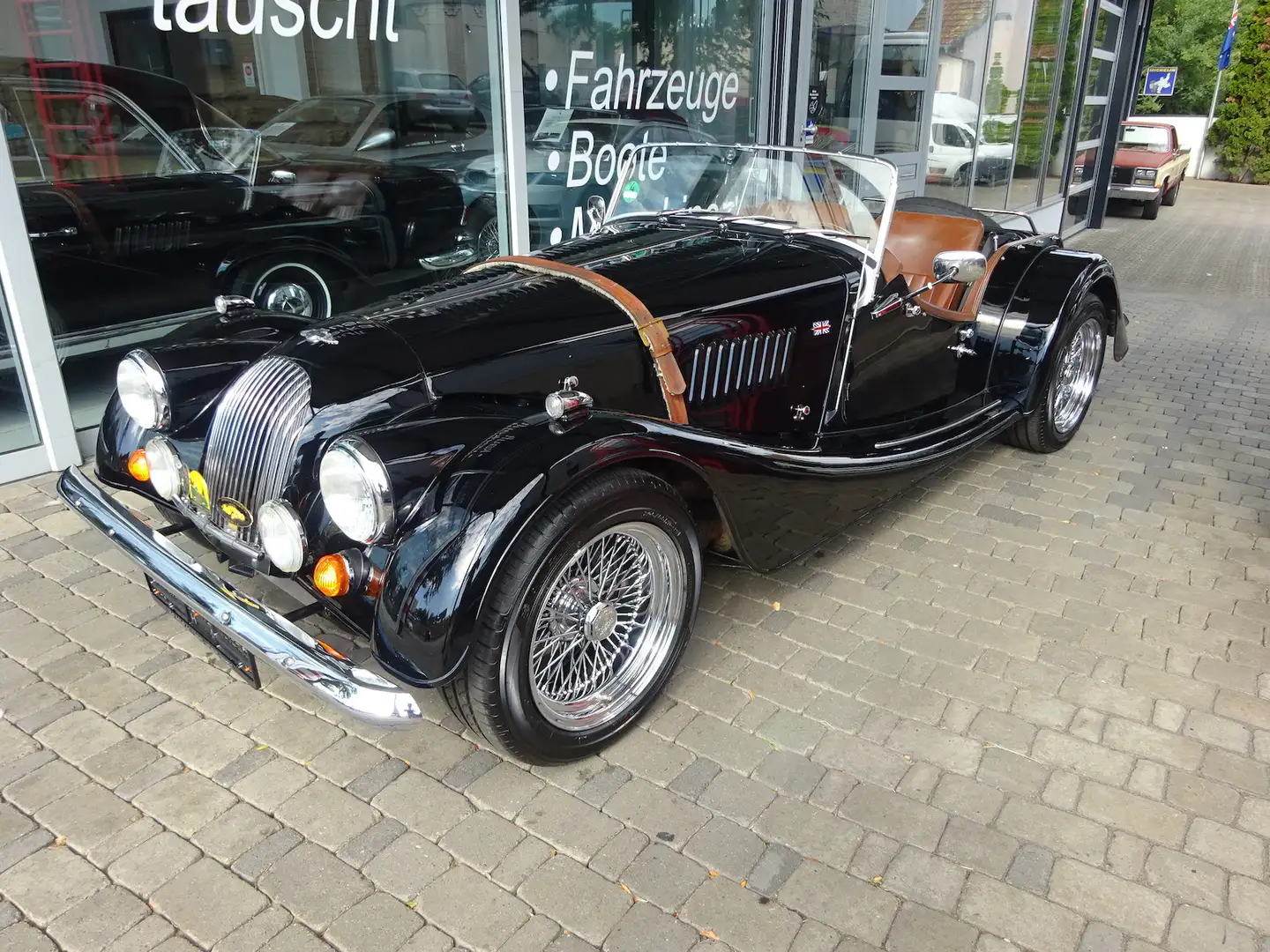 Morgan Plus 8 3,9 36.000 km breite Version H-Zulassung Schwarz - 2