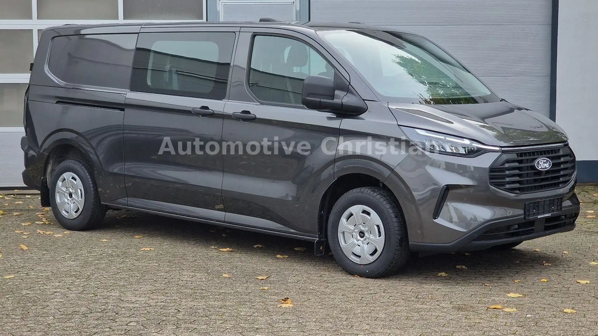 Ford Transit Custom DOKA Trend 320 170 L2H1 AUT 4x4 Grijs - 1