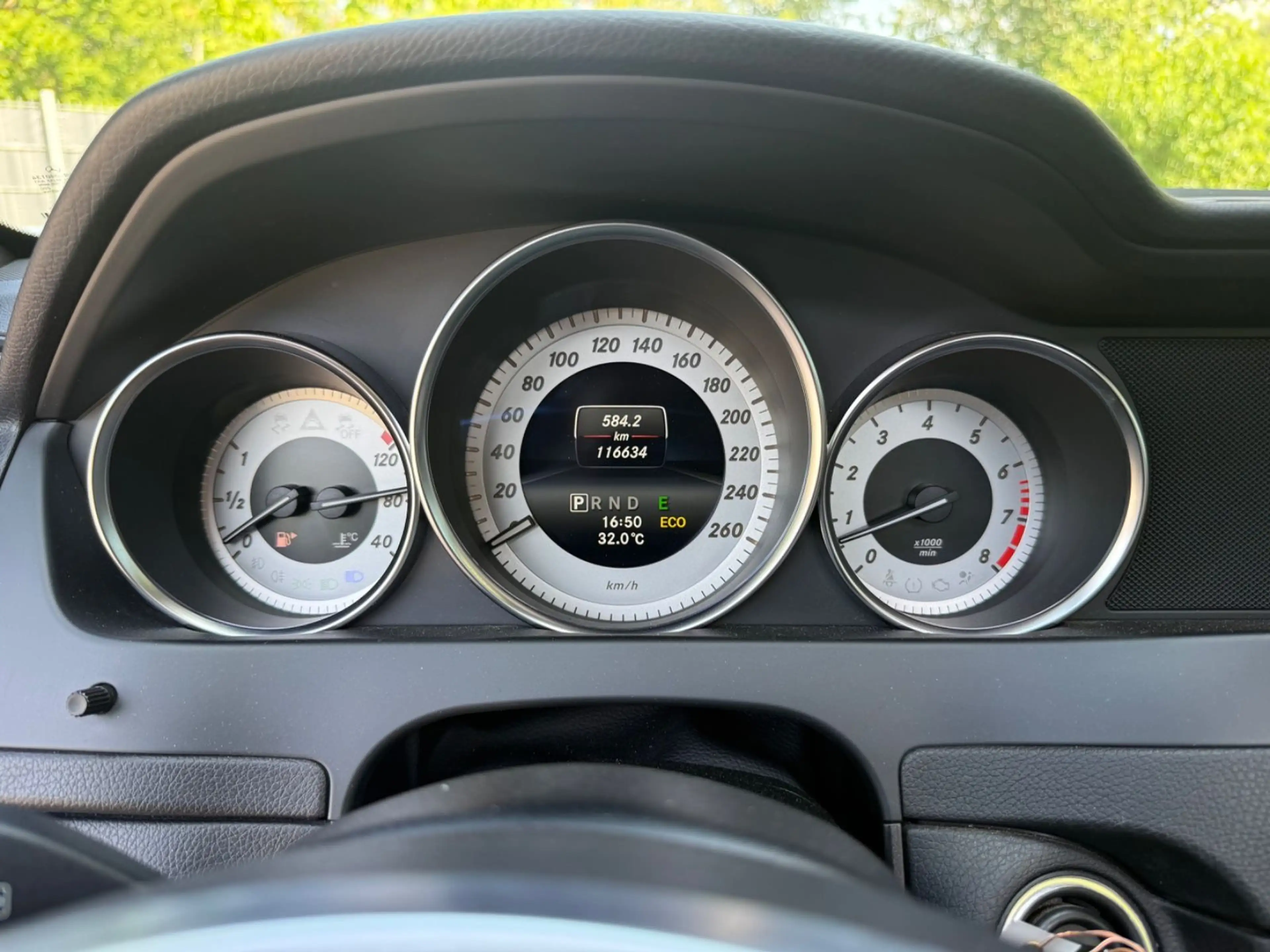 Mercedes-Benz C 350 W204 Coupe 350 CGI AMG Vollleder-Bi-Xenon-Pano — photo 13