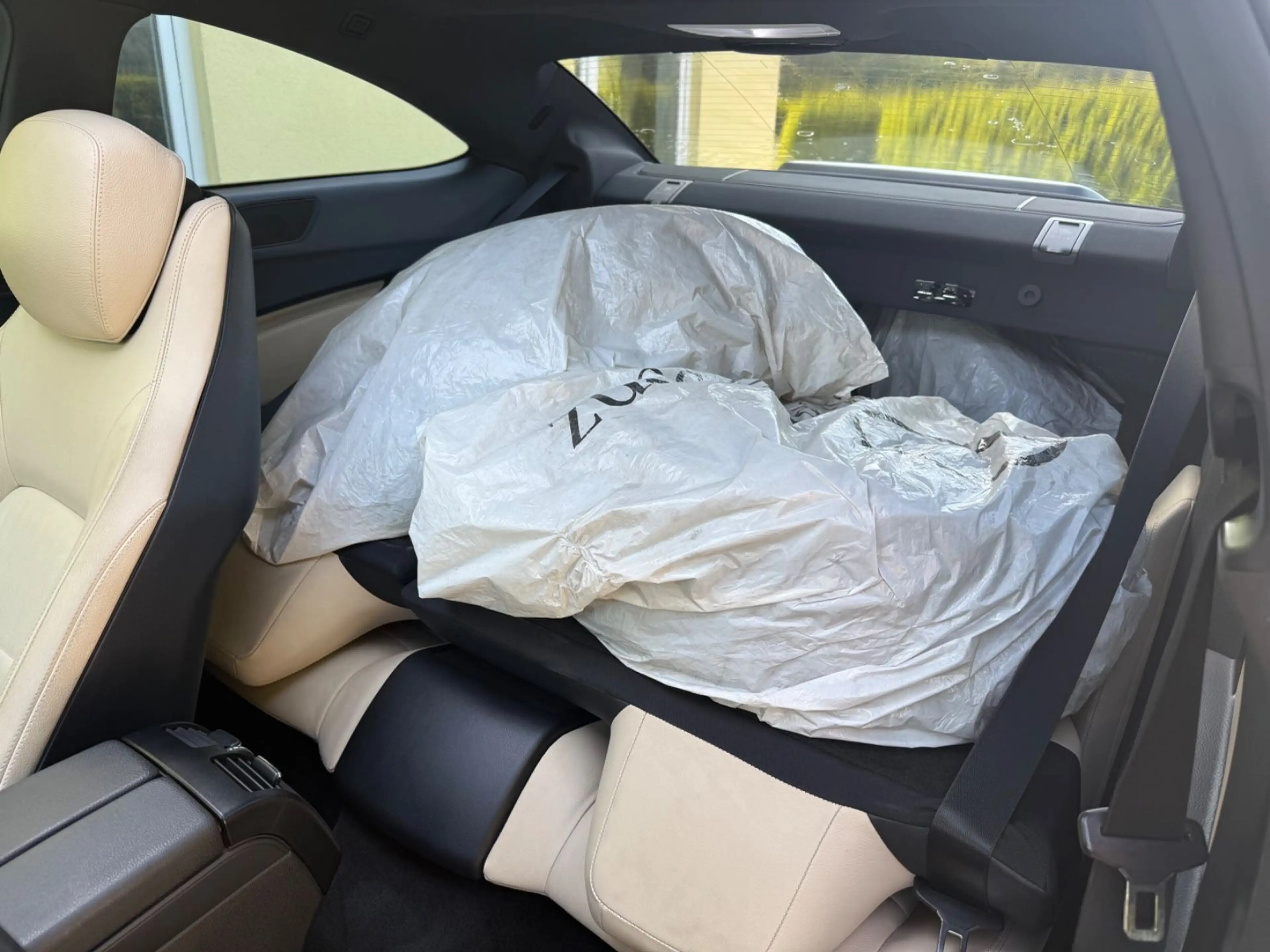 Mercedes-Benz C 350 W204 Coupe 350 CGI AMG Vollleder-Bi-Xenon-Pano — photo 12