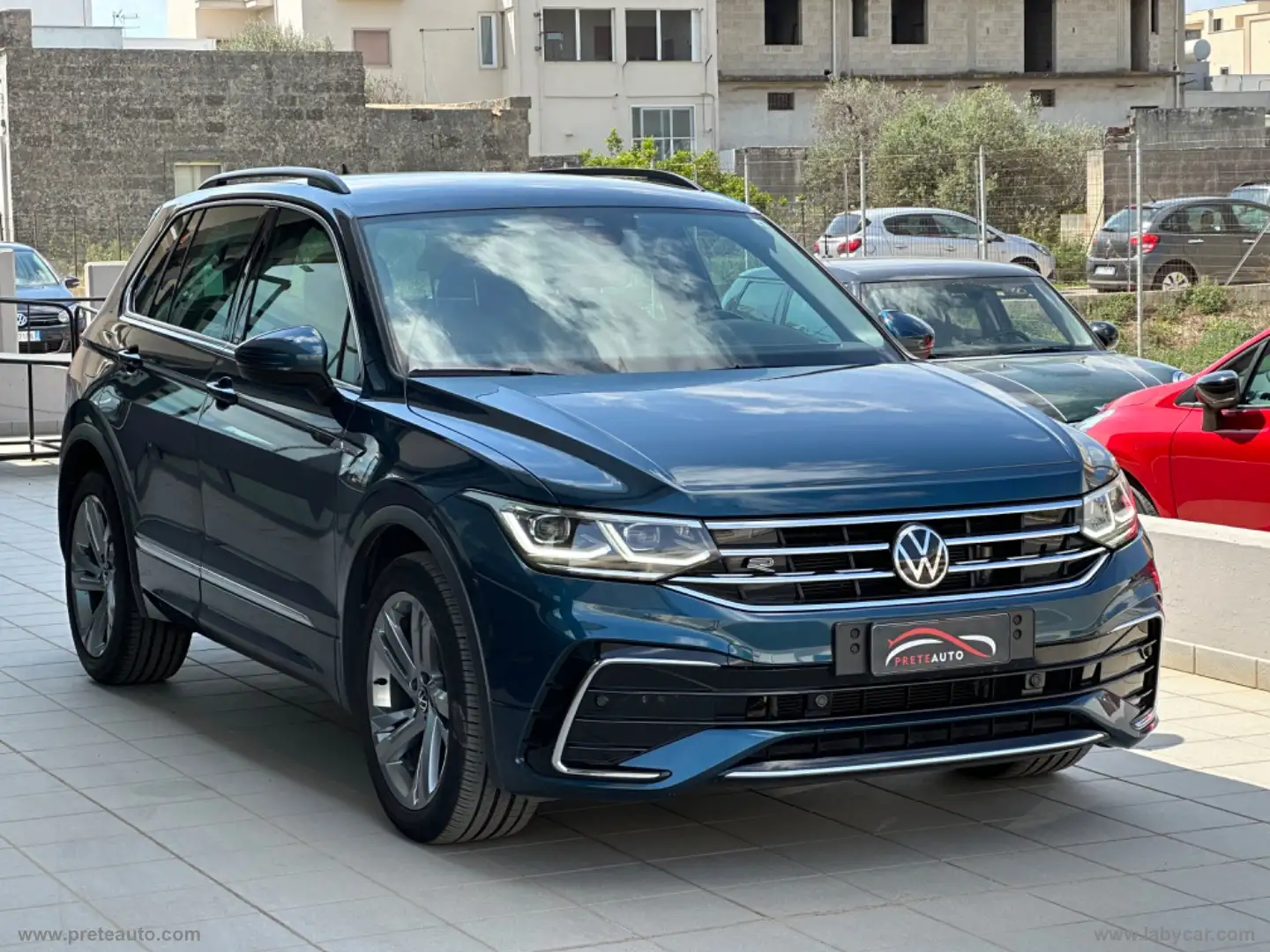 Volkswagen Tiguan 2.0 TDI 150CV SCR DSG R-Line Verde - 2