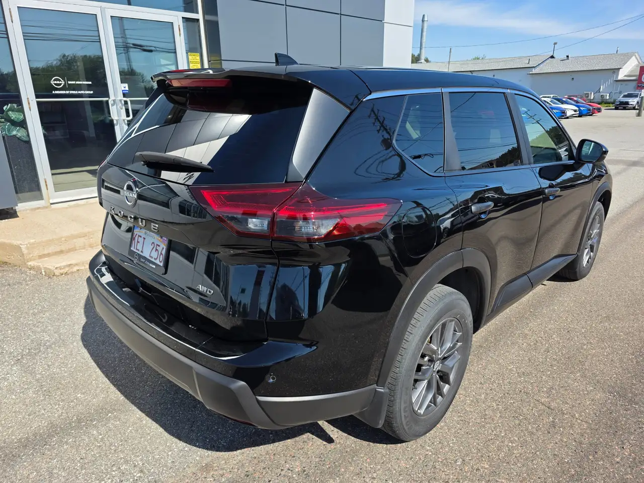 Nissan Rogue снимка Nissan Rogue