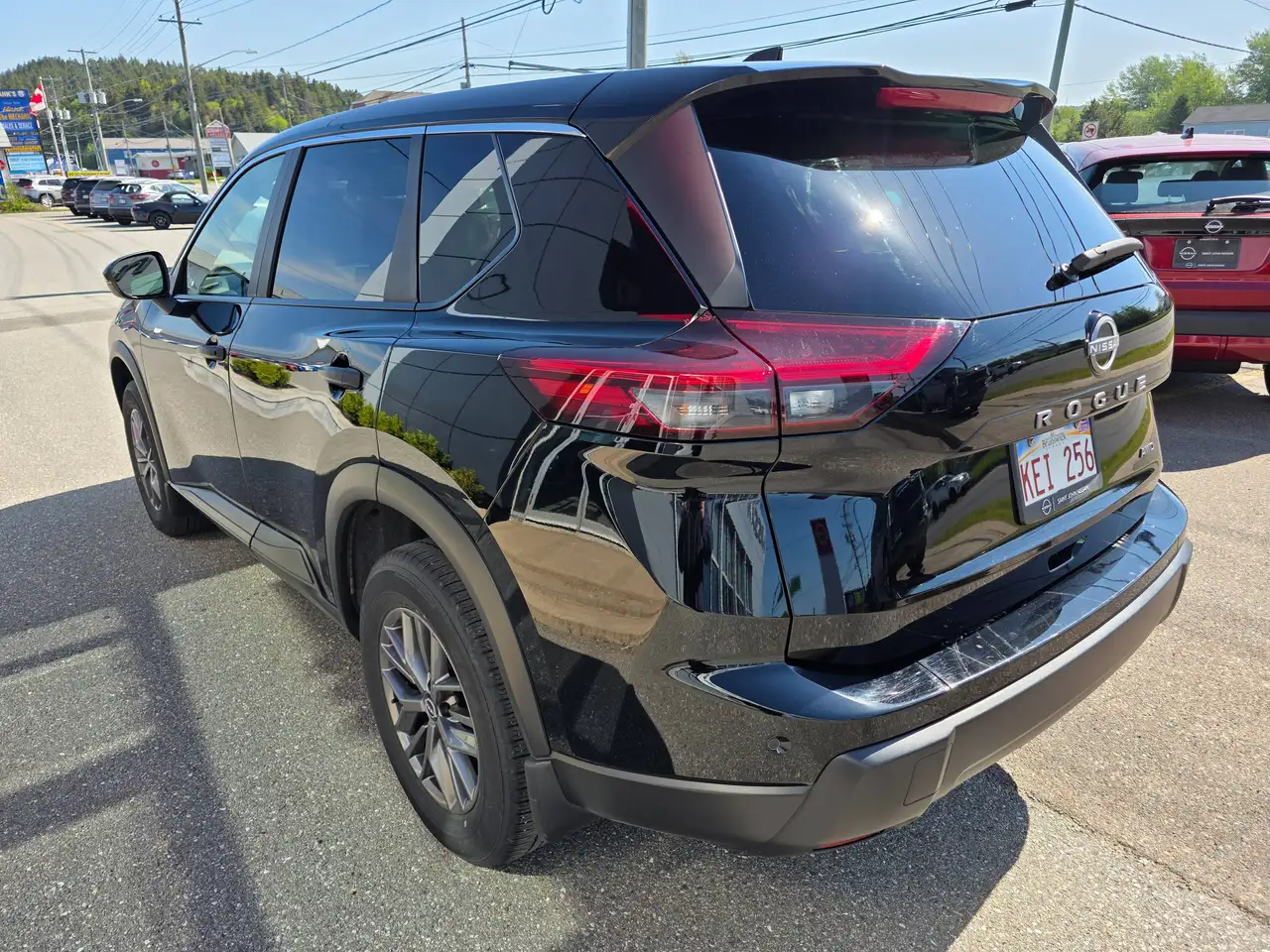 Nissan Rogue снимка Nissan Rogue