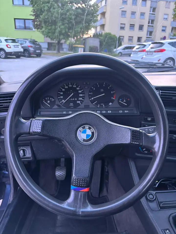BMW 320i Cabrio, foto 11