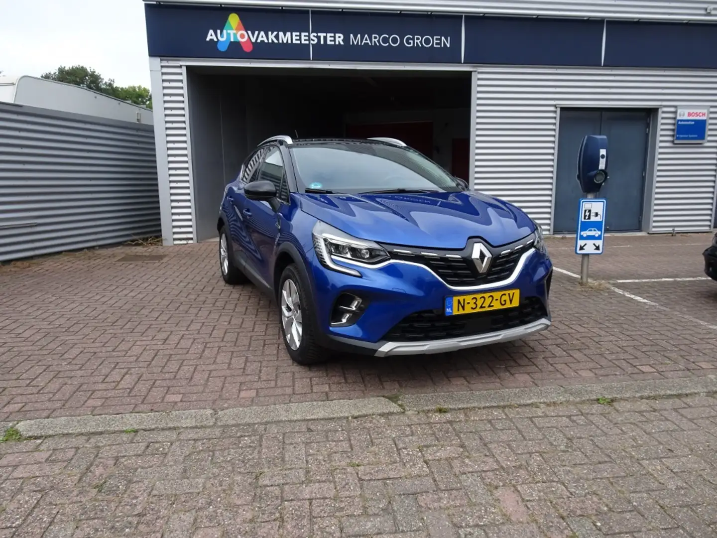 Renault Captur 1.3 TCe Intens Bleu - 1