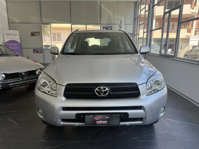 Toyota RAV 4 RAV4 2.2 d-4d 136cv