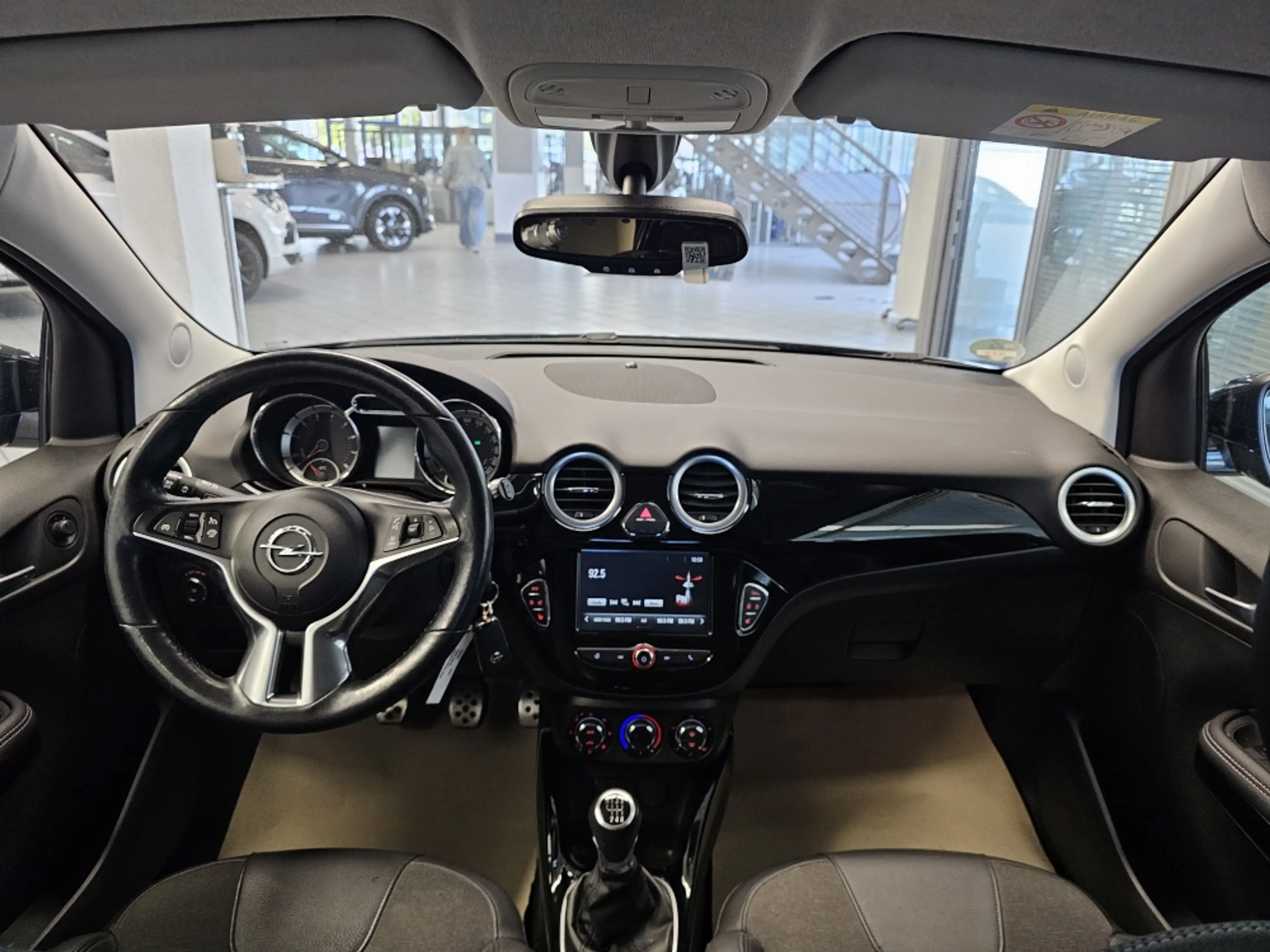 Opel Adam Alufelgen,Klimaanlage,PDC 2x — photo 6