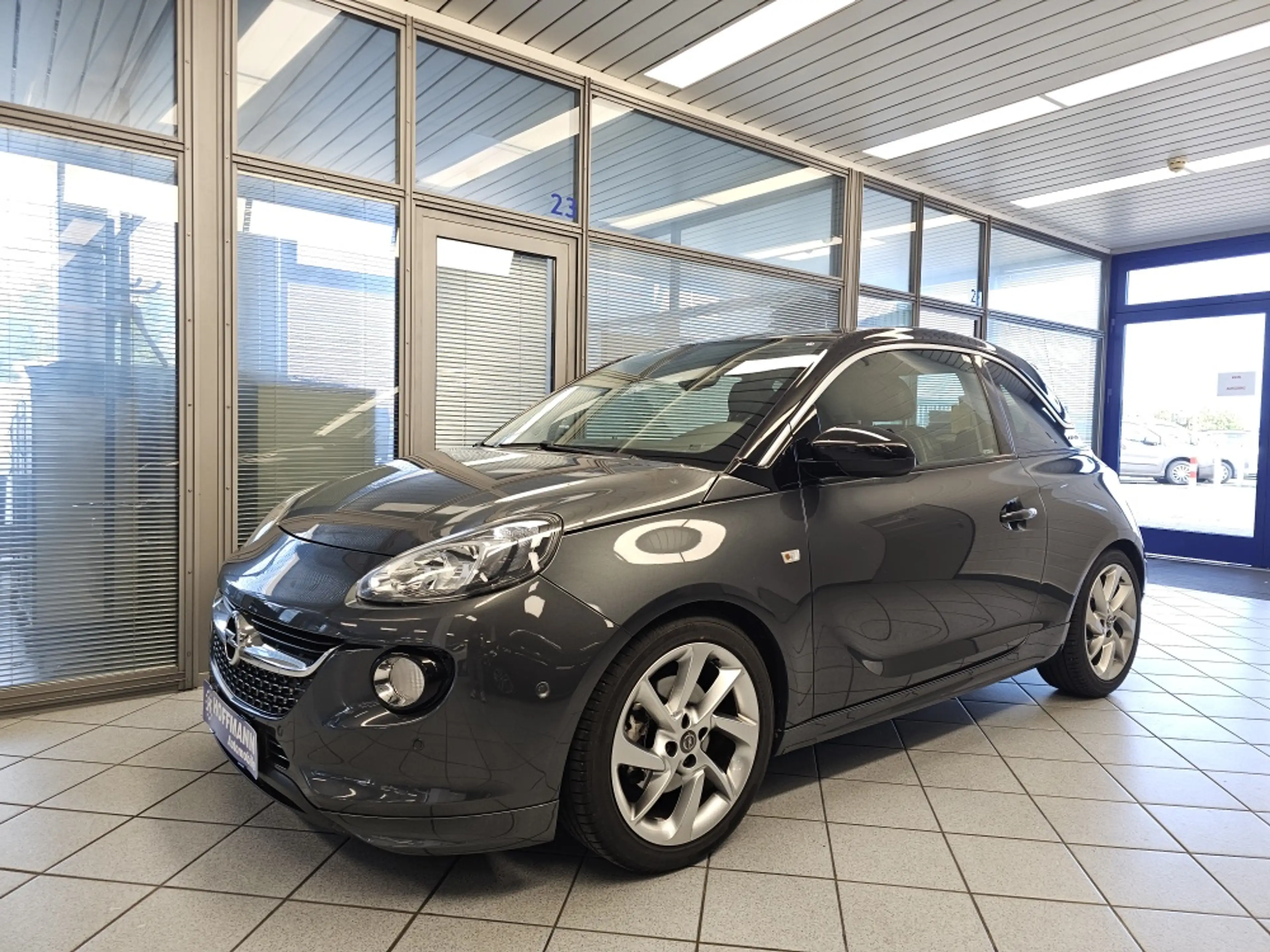 Opel Adam Alufelgen,Klimaanlage,PDC 2x — photo 2