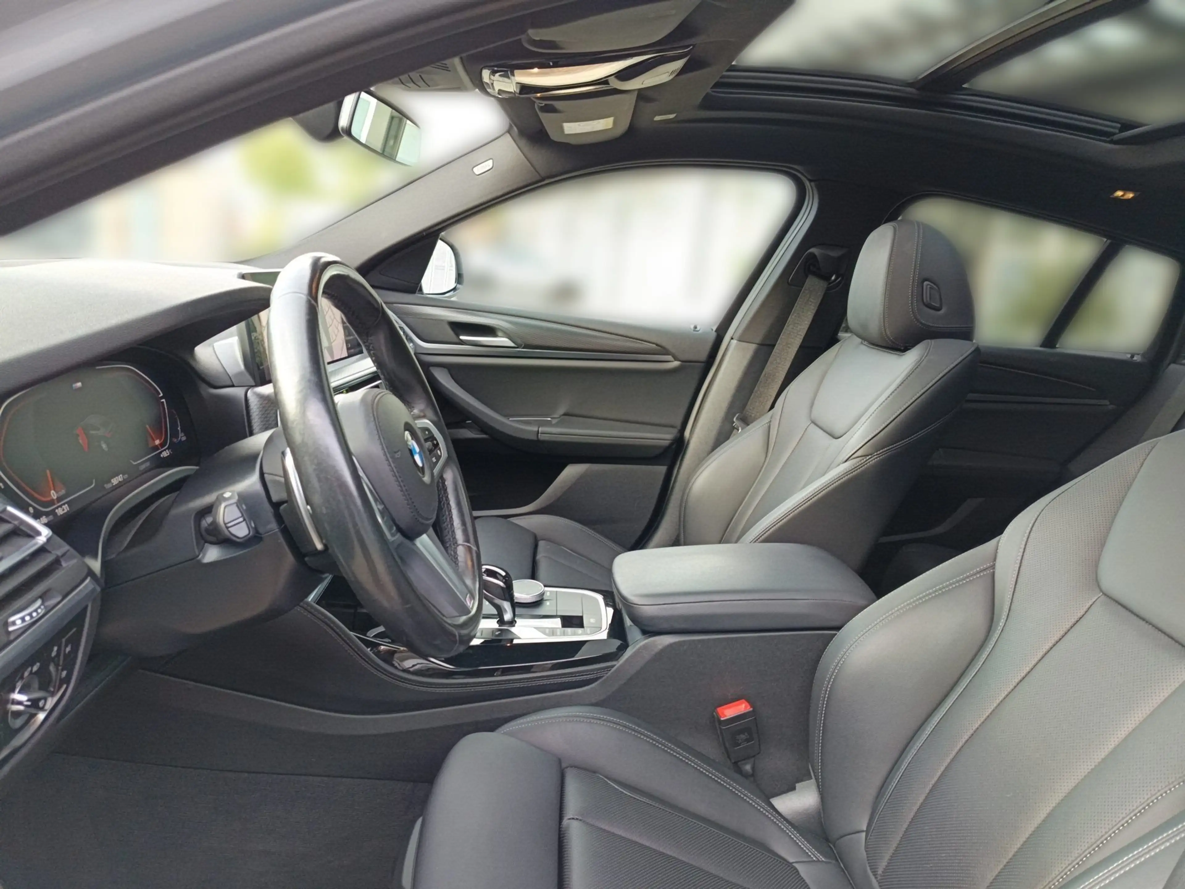 BMW X4 xDrive30i M SPORPAKET+PANORAMA+HEAD UP+ — photo 17
