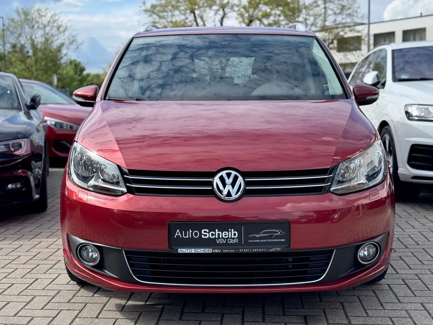 Volkswagen Touran Highline 2.0 TDI DSG*Alcantara*AHK*SHZ* Rot - 2