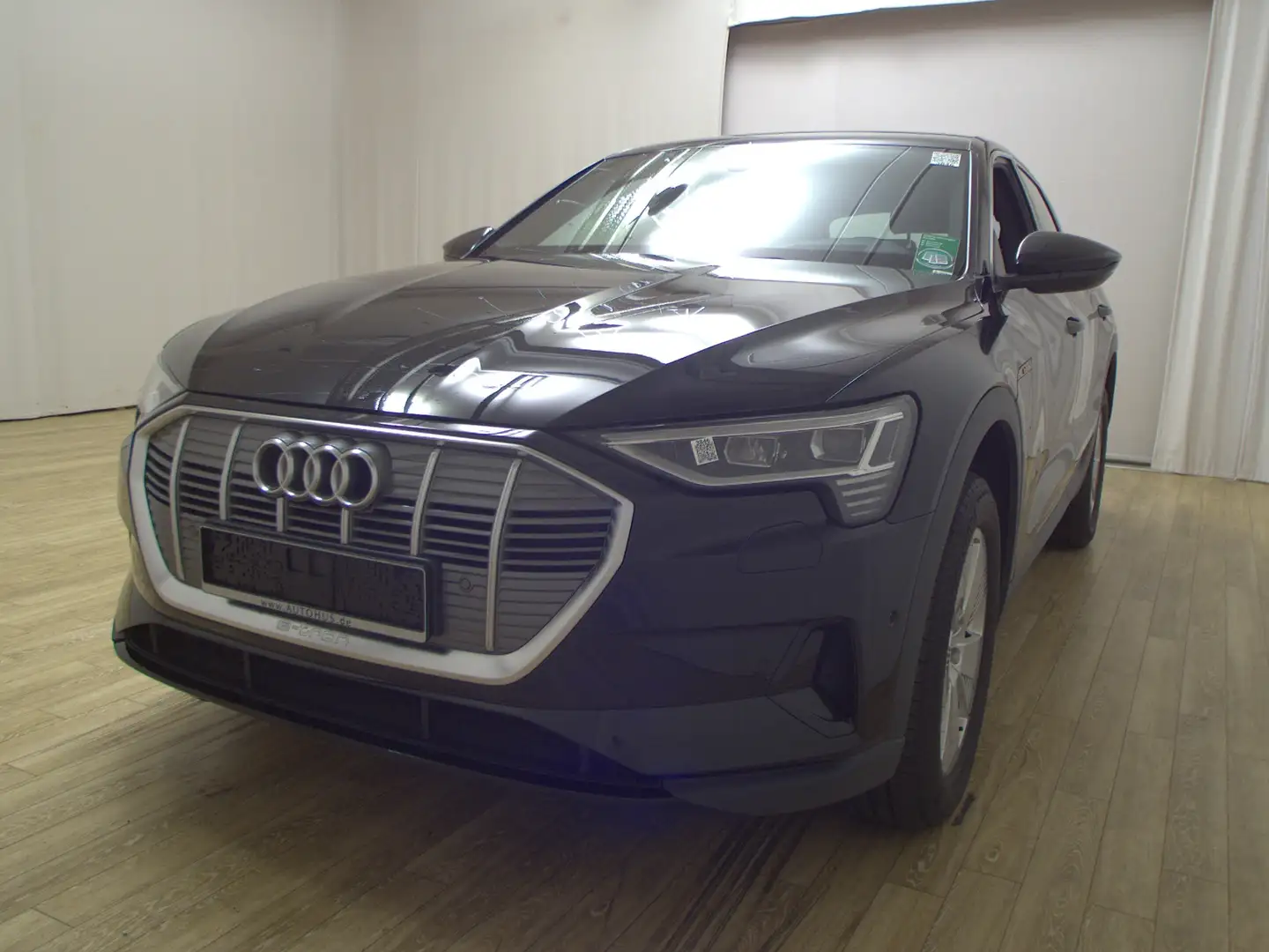 Audi e-tron 50 Quattro S-Line Navi LED HuD Noir - 2