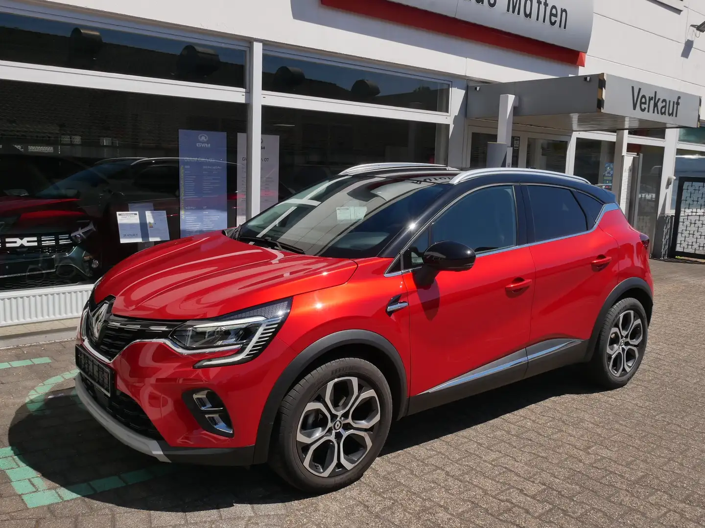 Renault Captur TCe 140 Intens Rosso - 1