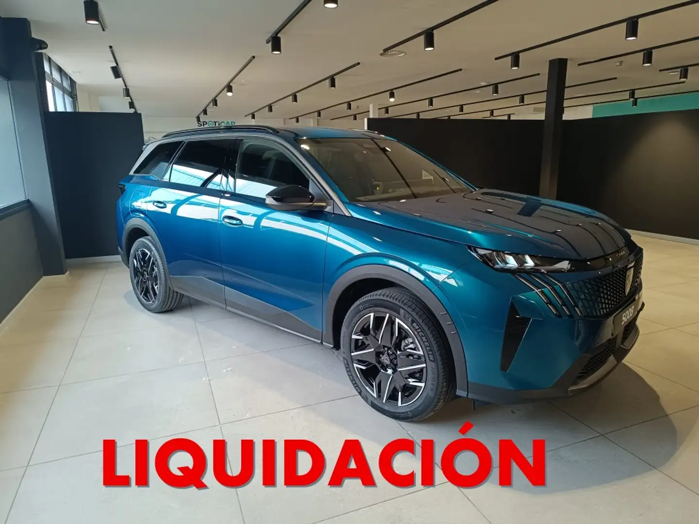 Peugeot 5008 Hybrid 136 Allure eDCS6 Azul - 1