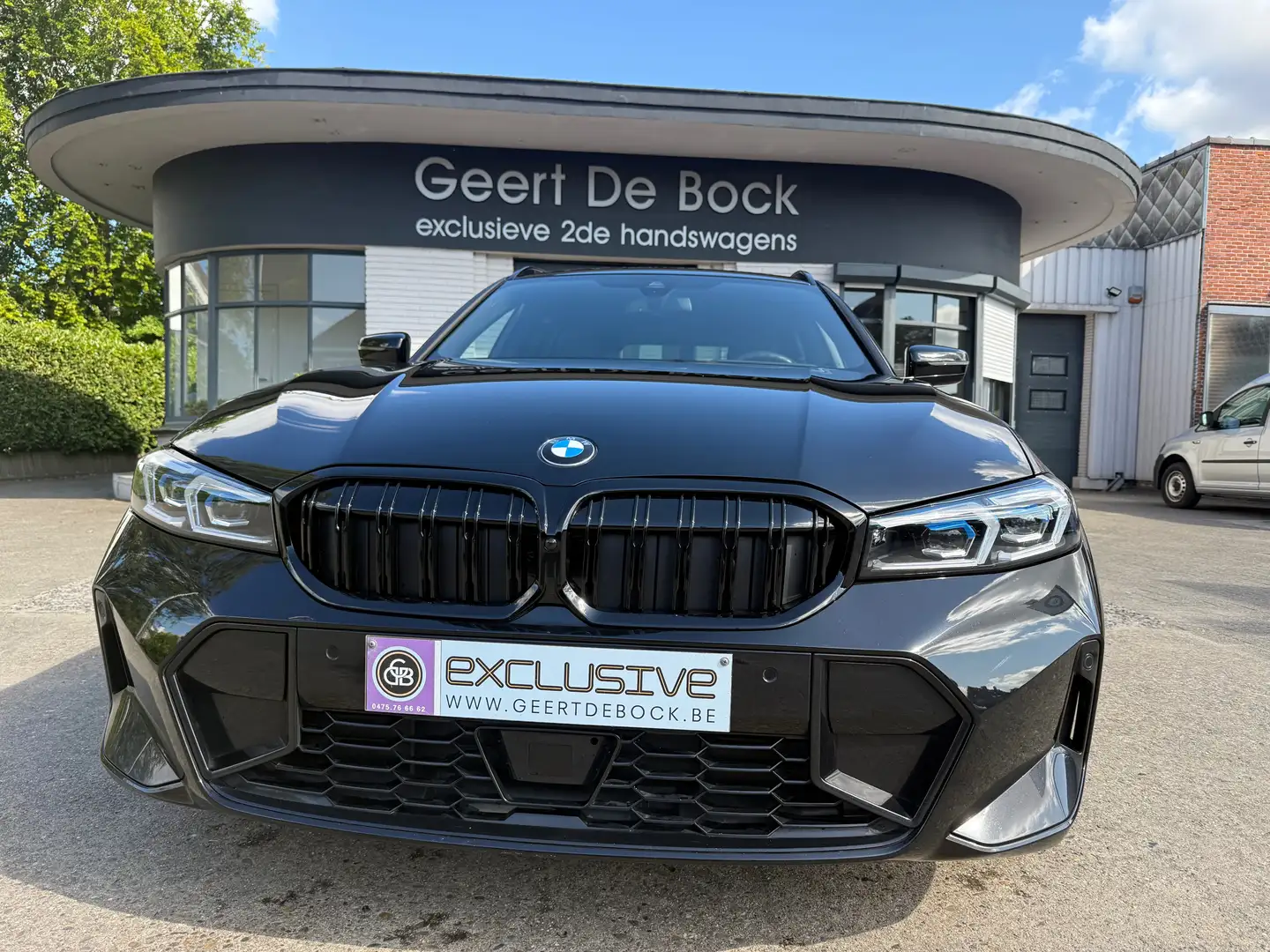 BMW 320 iAS TOURING/M SPORT/PANO/Head UP/19" ALU M SPORT Noir - 2