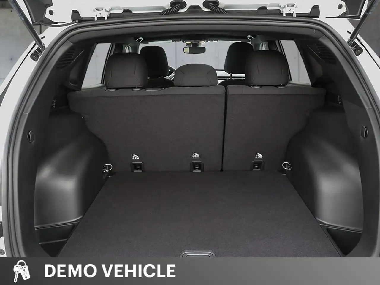 Jeep Compass photo Jeep Compass