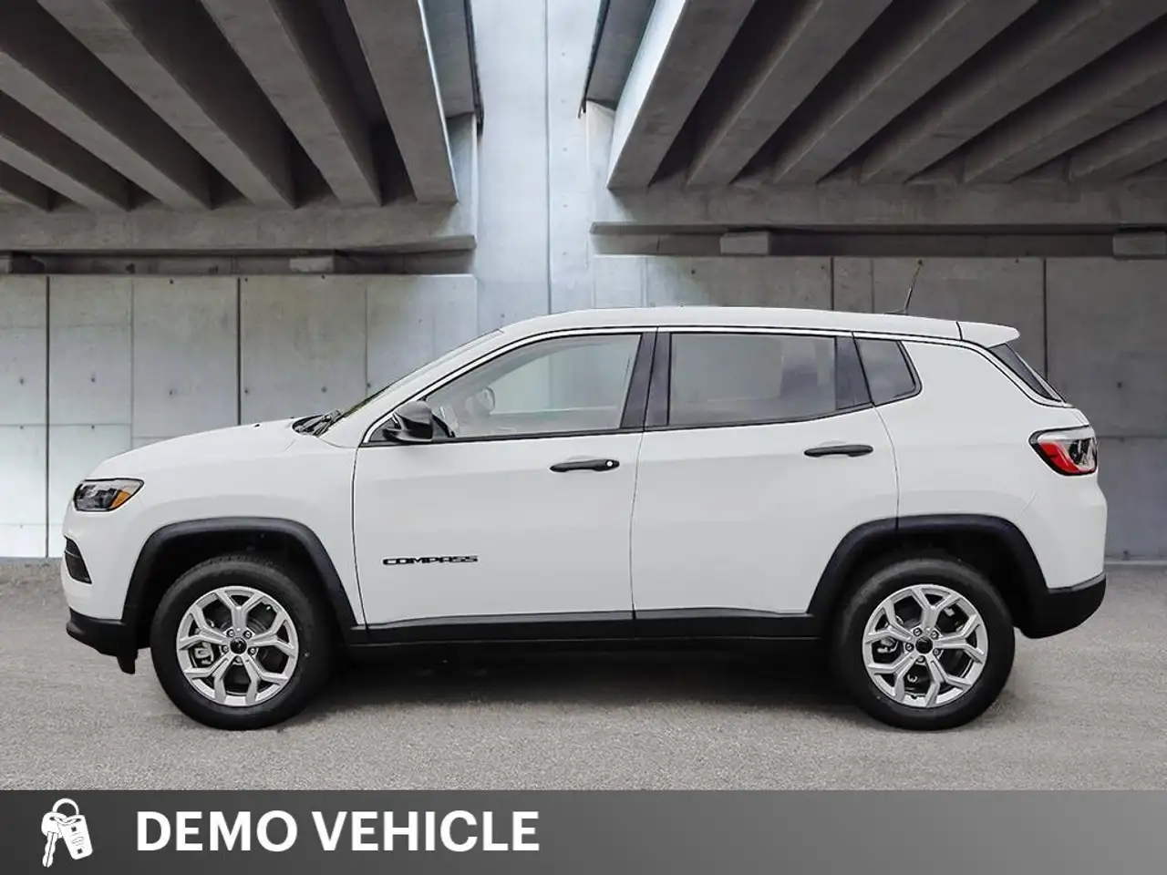 Jeep Compass photo Jeep Compass