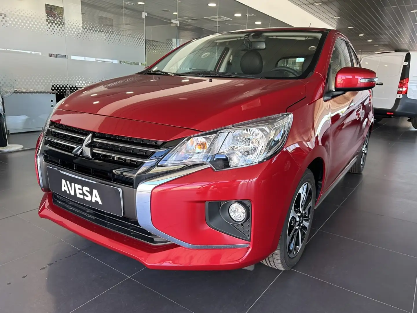 Mitsubishi Space Star 120 MPI Kaiteki Rouge - 1