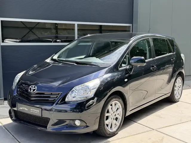 Toyota Verso 1.8 VVT-i 147pk H6 Business Panorama dak Climate C