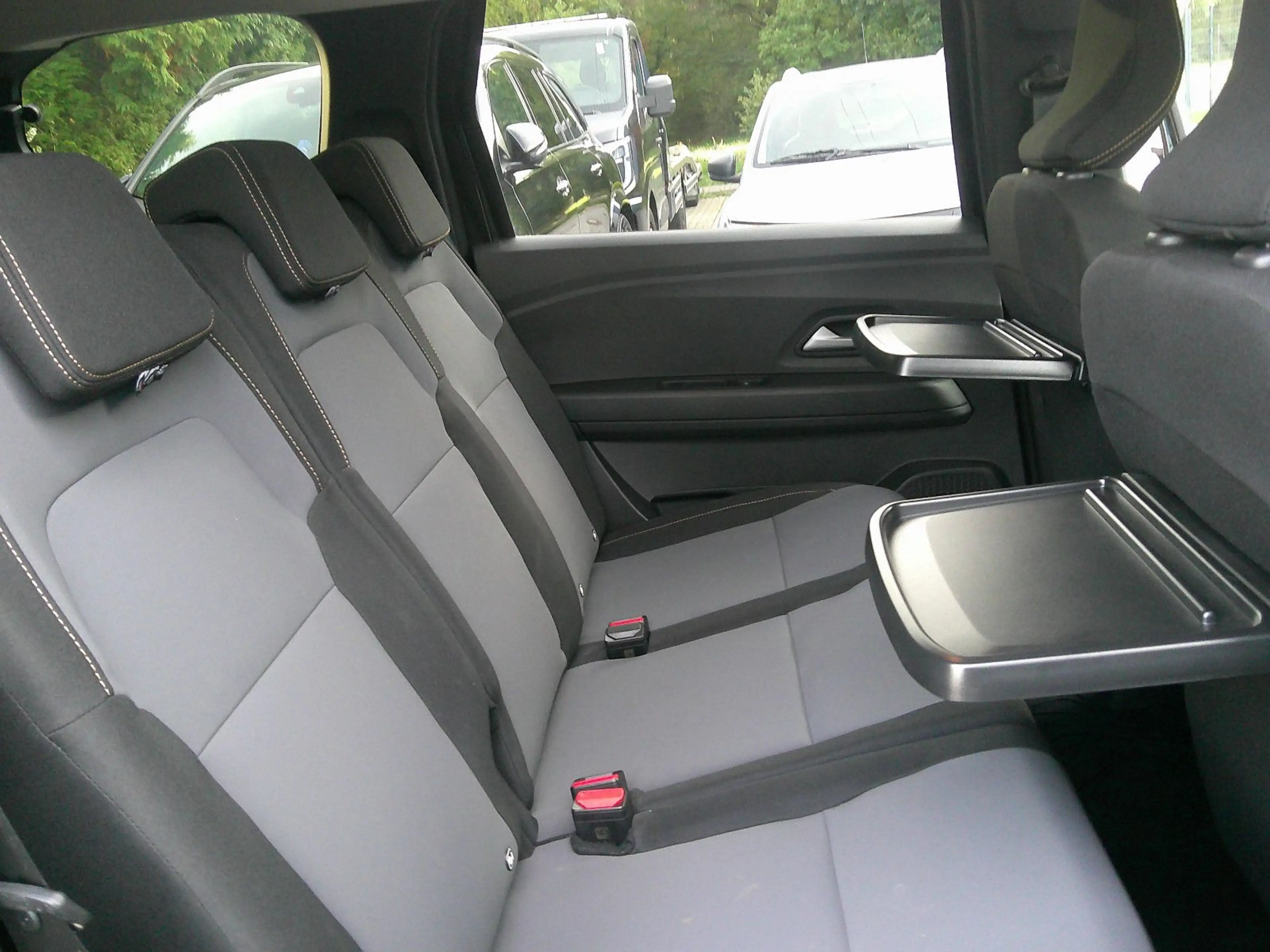 Dacia Jogger Extreme+ — photo 6