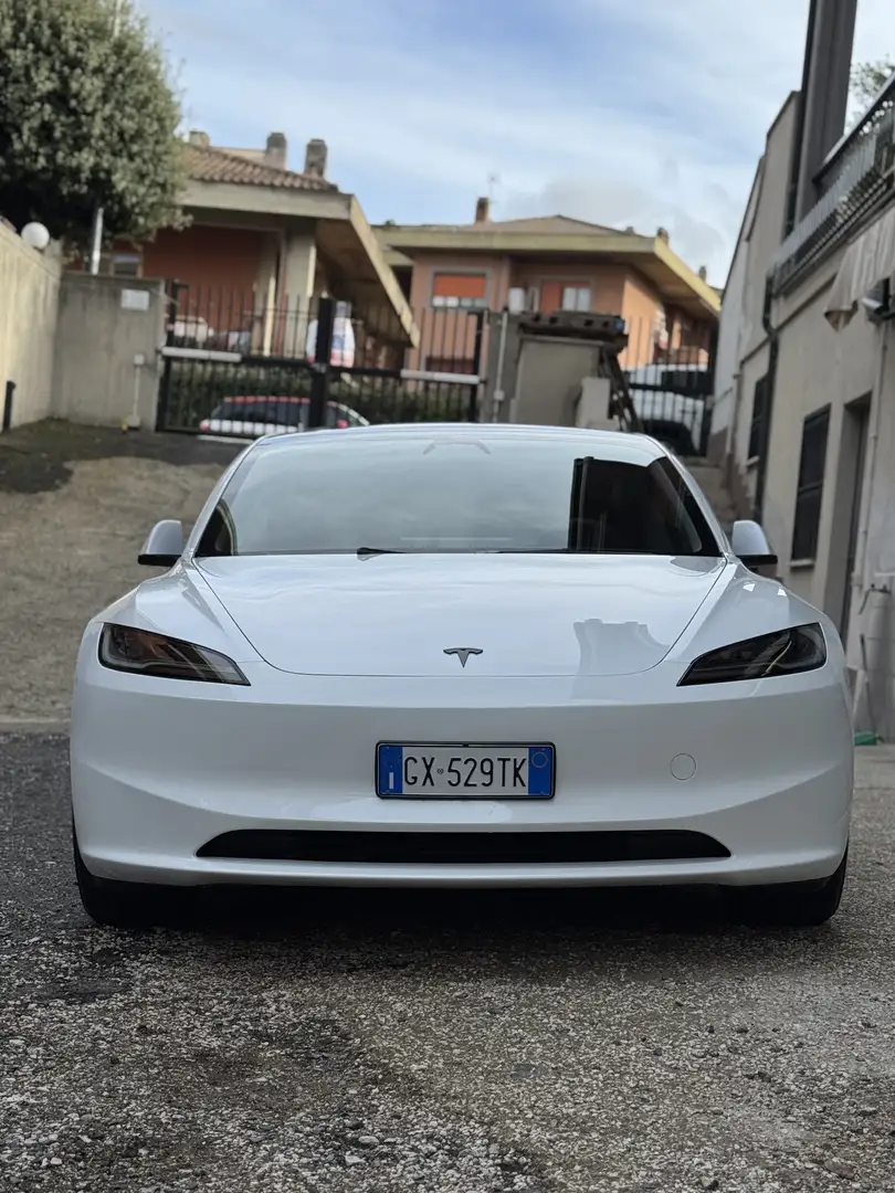 Tesla Model 3 Highland Long Range 750km Autonomia - 2