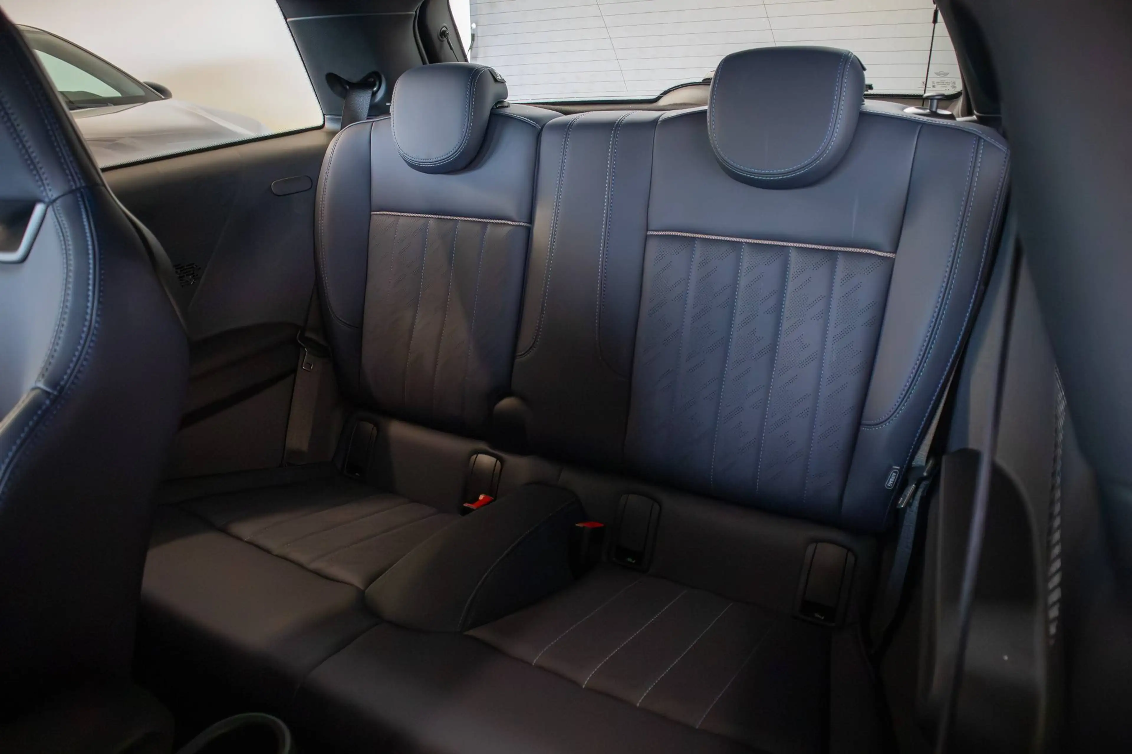 MINI Cooper C LED, CAMERA, SPORTZETELS, HARMAN KARDON, COMFORT ACCESS — photo 10