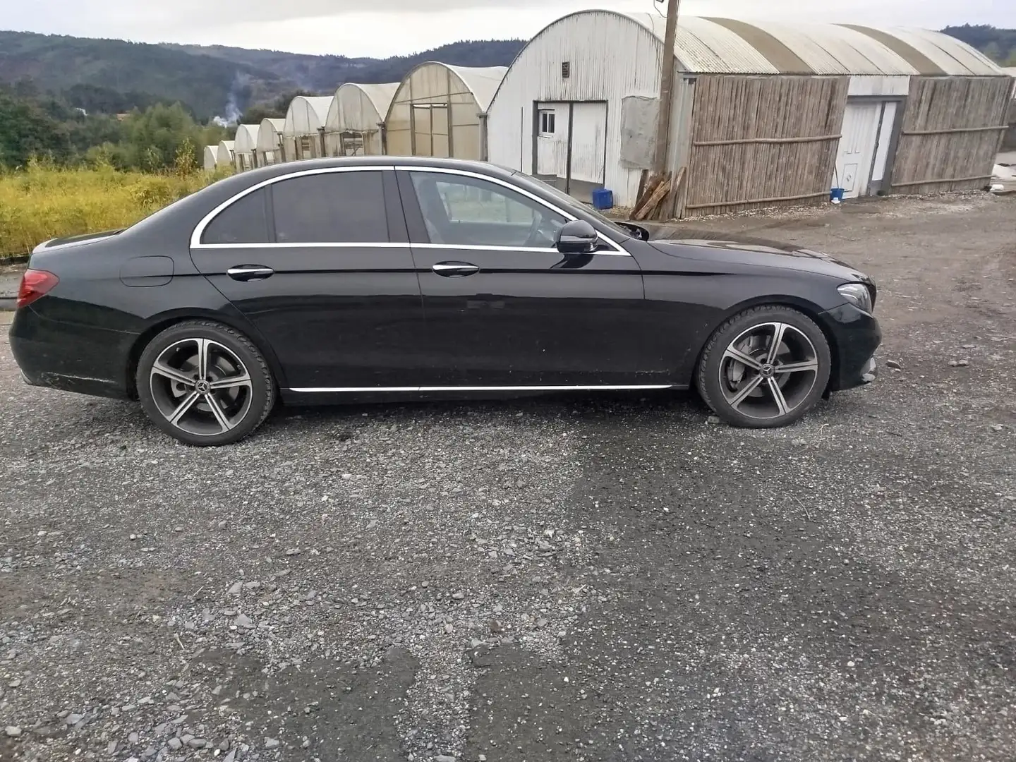 Mercedes-Benz E 350 E 350d 4Matic Aut. Negro - 2