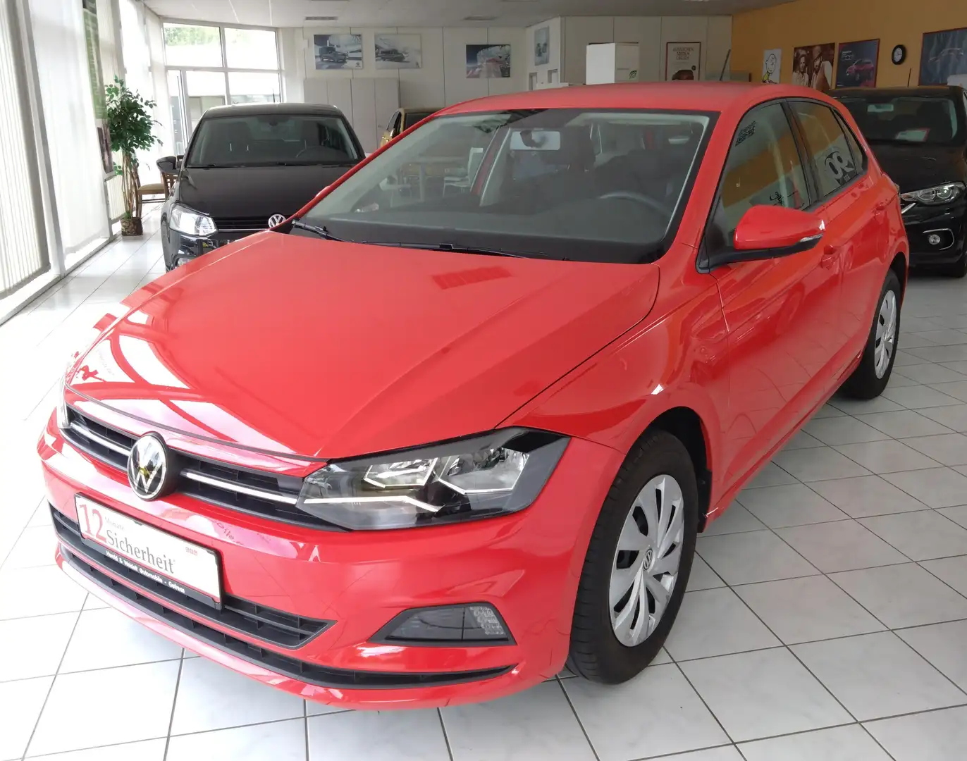 Volkswagen Polo 1.0 Comfortline Kamera Klima FrontAssistent Isofix Rojo - 1
