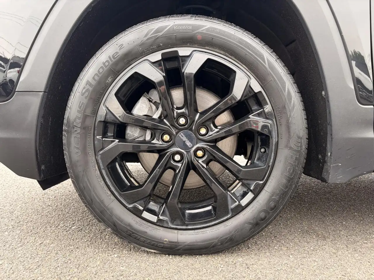 GMC Terrain photo GMC Terrain