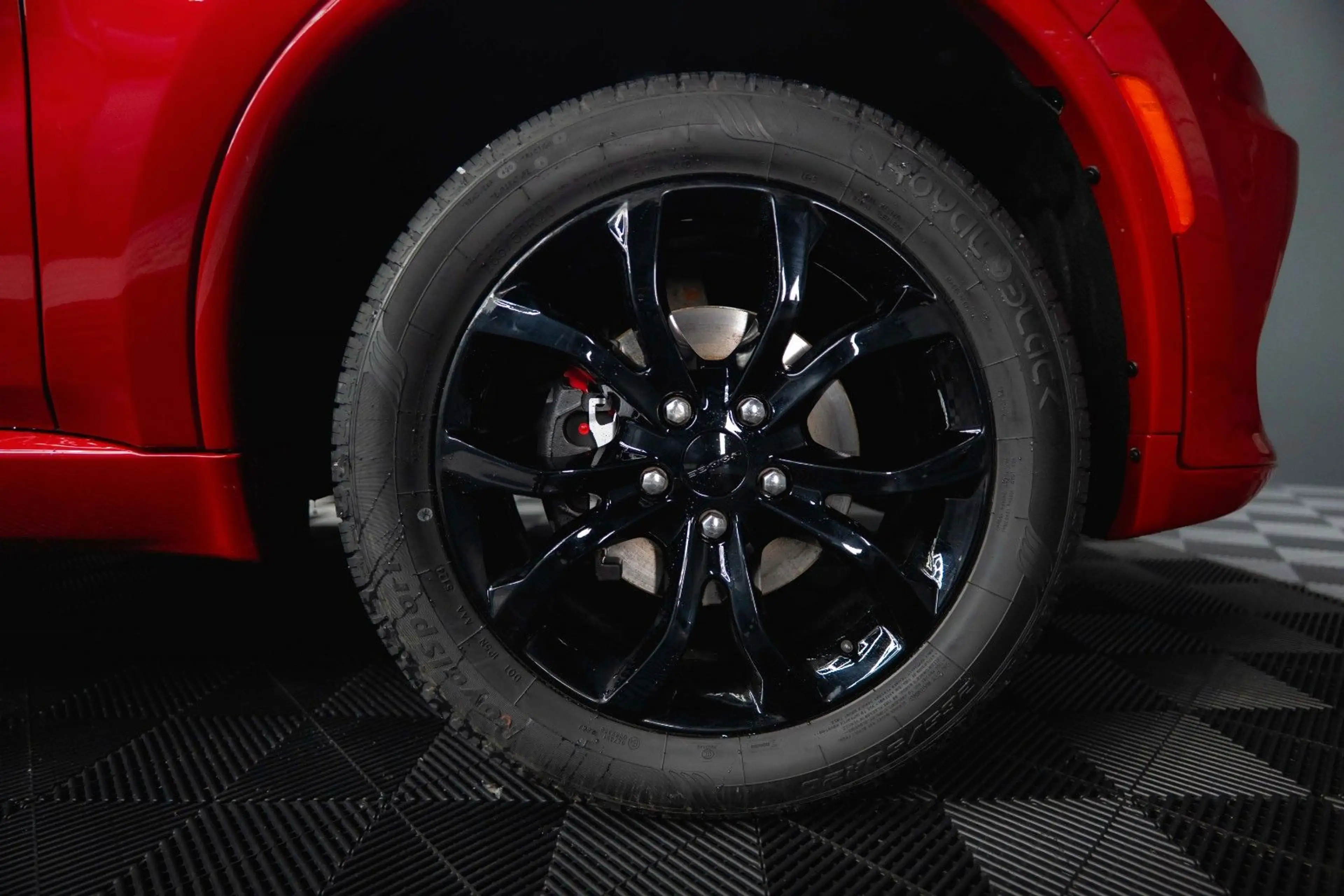 Dodge Durango 3.6 V6 R/T 4x4 Night SRT Styling LPG 19% — photo 15