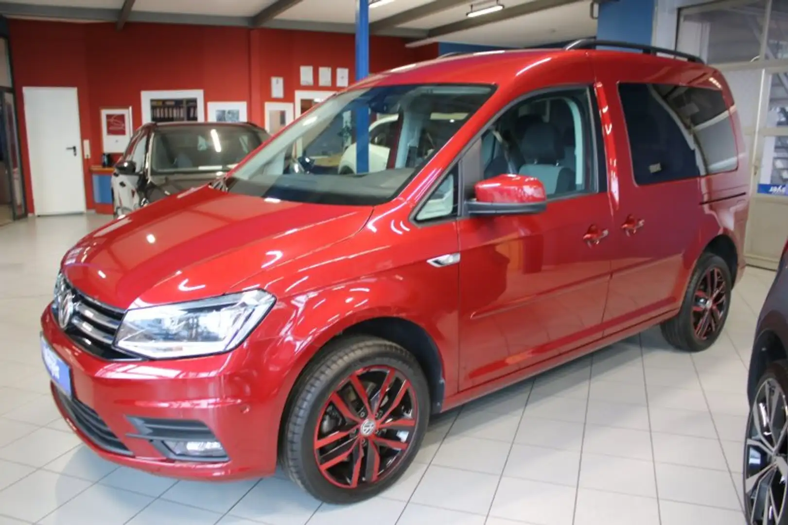 Volkswagen Caddy 2.0 TDI Navi/Xenon/PDC/ACC/St.Hz./8 Fach Alu Piros - 1