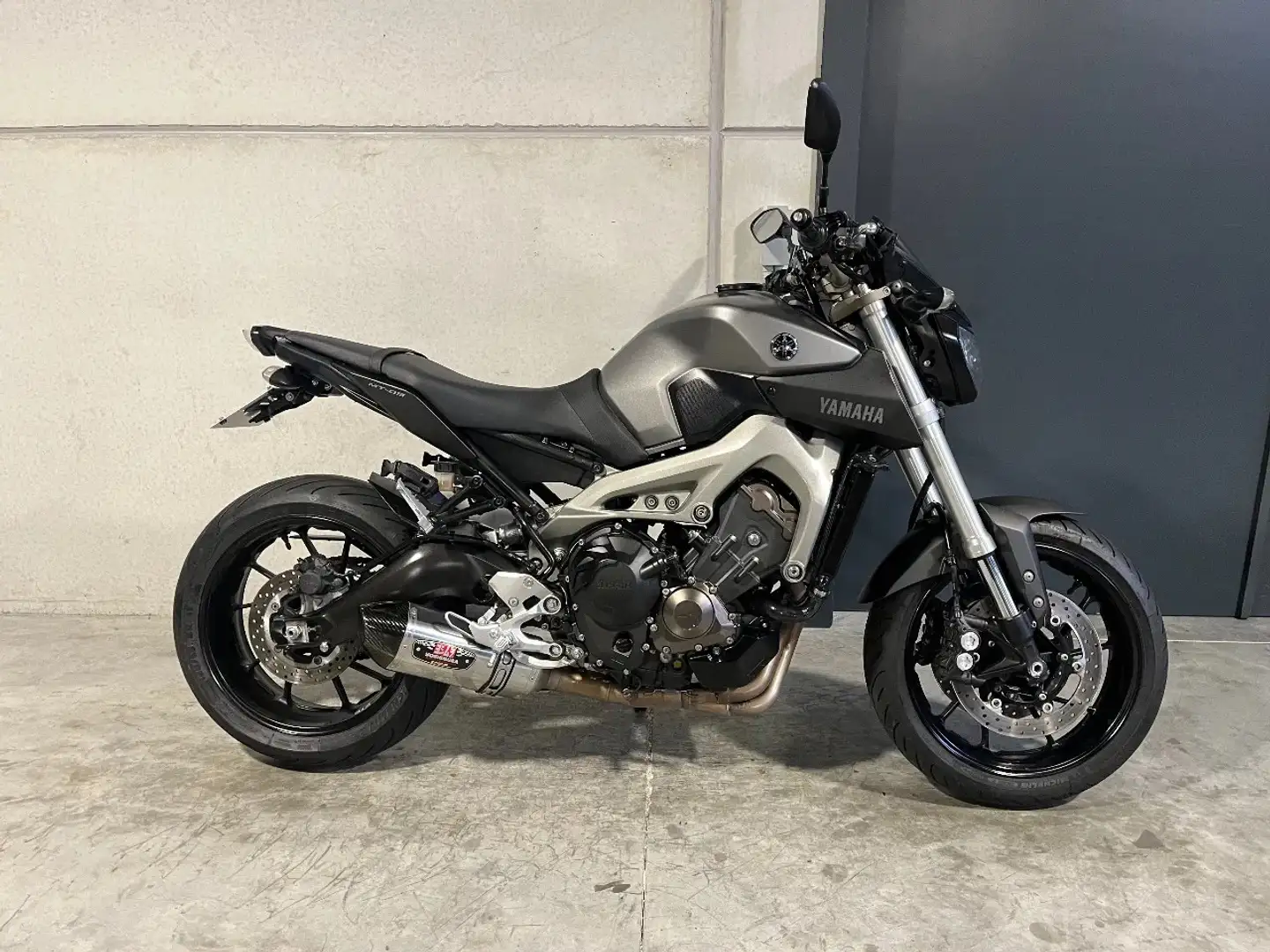 Yamaha MT-09 leuke naked met Yoshimura - 2