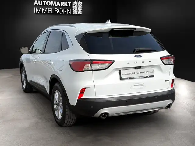 Ford Kuga view 5