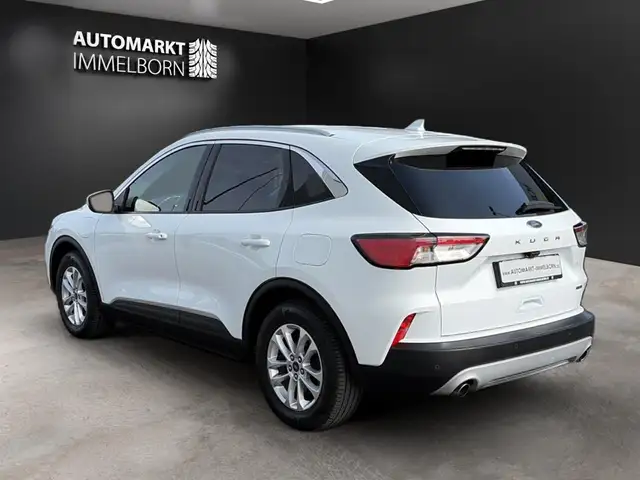 Ford Kuga view 6